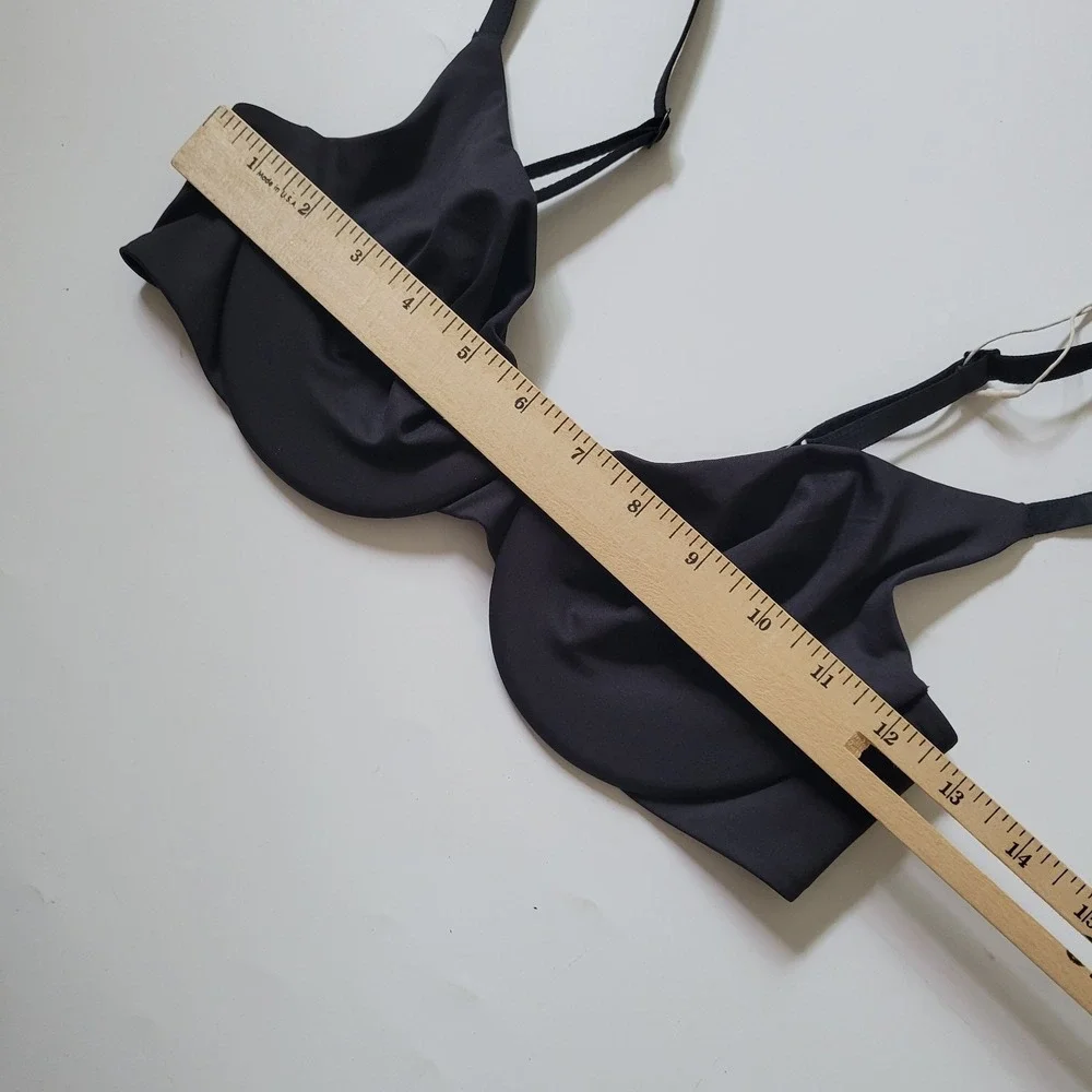 Skims Full Coverage Bikini Top‎ 4 B Cup Black Underwire Recycled Swim Beachy
